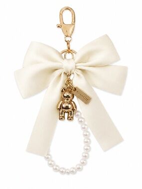 Coach Gold Teddy Bear w/ Ivory Bow & Pearl Keyring/Bag Charm • NWT • AUTHENTIC